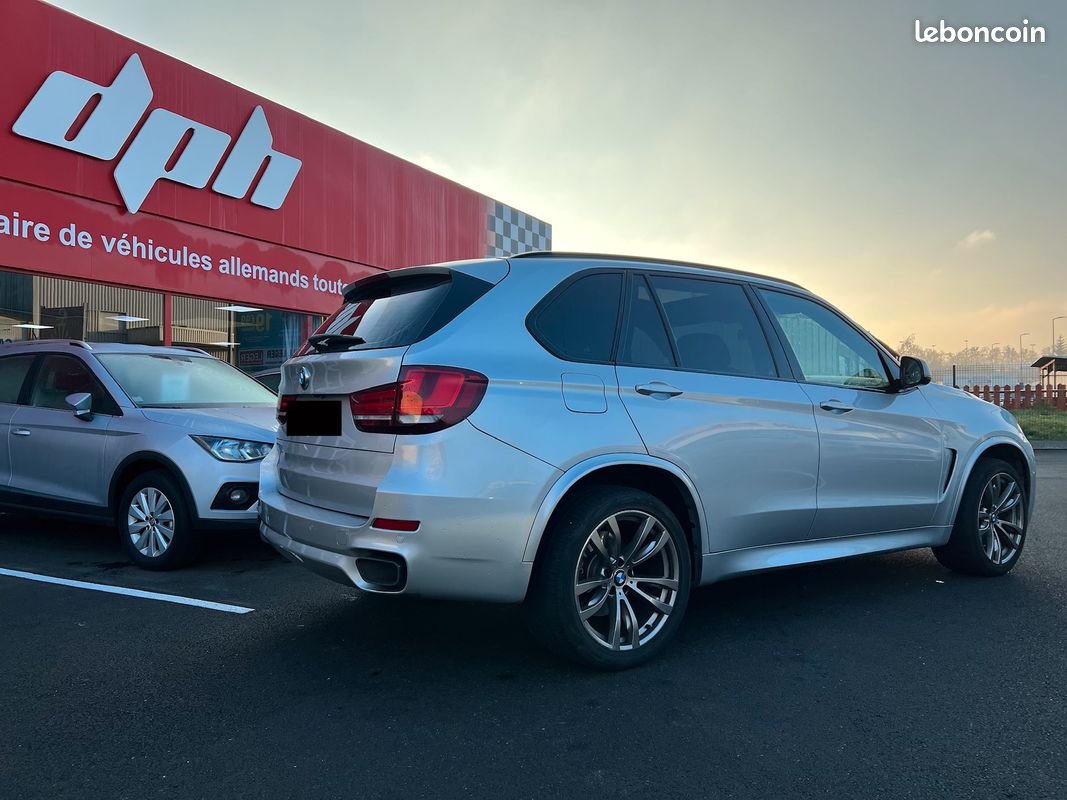 BMW X5 vue arrière